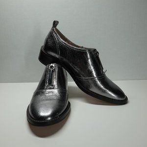 NWT Louis et Cie Front Zip Chrome Oxford Size 7